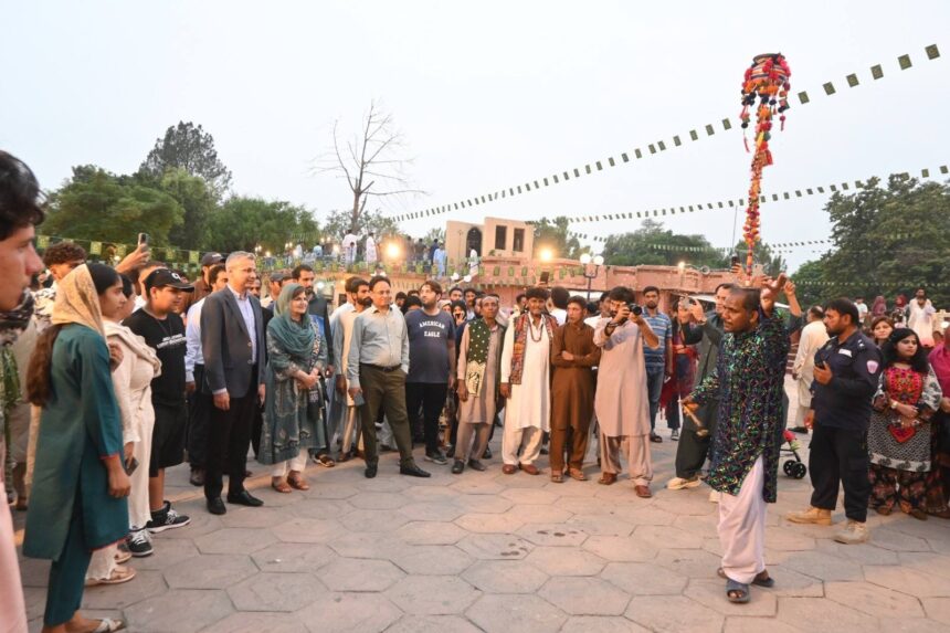 azadi festival pakistan heritage