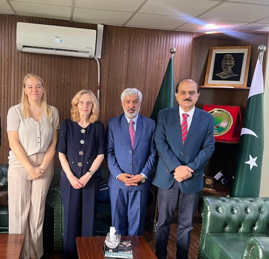 dutch ambassador hockey pakistan