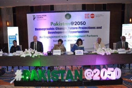 Stakeholders advance Pakistan demographic change dialogue 5 demographic change - Stakeholders advance Pakistan demographic change dialogue