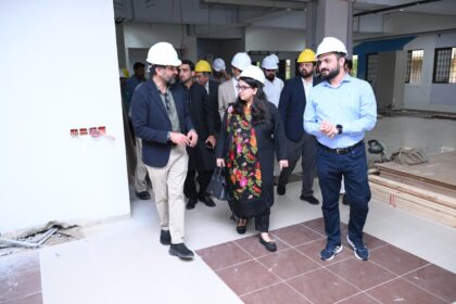gaming and animation center - Federal Minister Visits Gaming and Animation Center