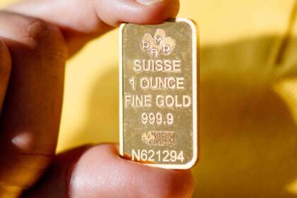 gold rates pakistan steady
