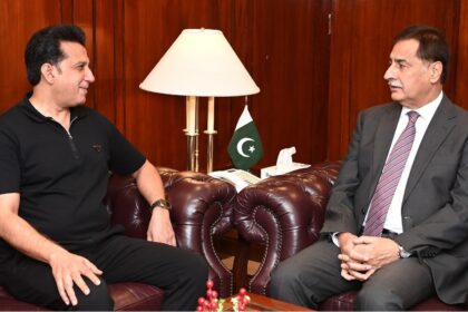 lahore qalandars na speaker meeting