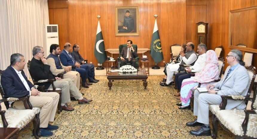 zamurrad khan meets gilani