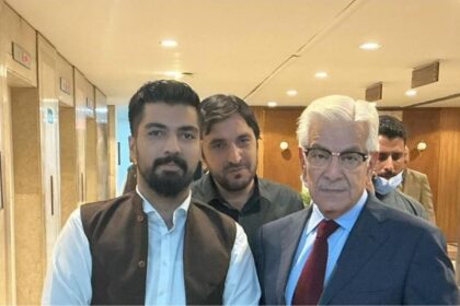 Dr Rafey Sher Meets Khawaja Asif on FMG Crisis 7 fmg crisis - Dr Rafey Sher Meets Khawaja Asif on FMG Crisis