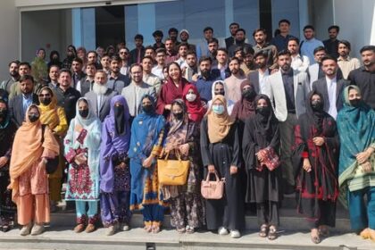 ai training - Minister Visits AI Training Center in Quetta