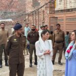 Maryam Nawaz Visits Home of Courageous Girl 3 maryam nawaz - Maryam Nawaz Visits Home of Courageous Girl