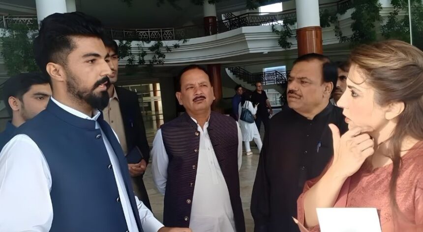 foreign medical graduates - Senator Khan Backs Foreign Medical Graduates