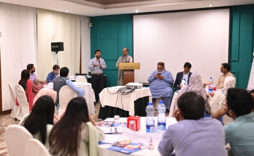 Faculty Training Strengthens Media Literacy 1 media literacy - Faculty Training Strengthens Media Literacy