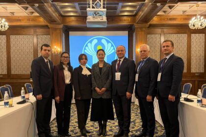 sco observers - SCO Observers Meet CIS Mission on Kyrgyz Elections