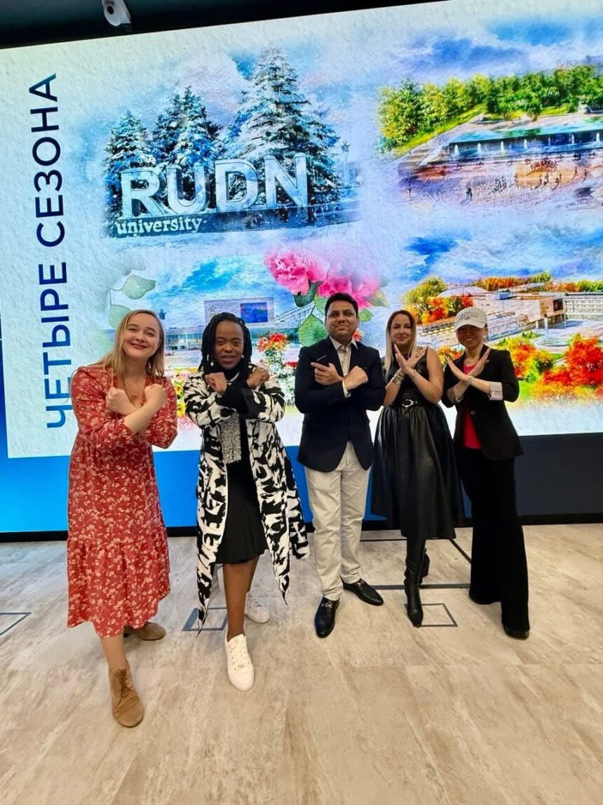 pakistan media - Dr Furqan Rao Addresses Pakistan media at RUDN