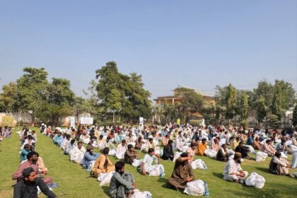 food distribution - HANDS Welfare Foundation Distributes Food in Muzaffargarh