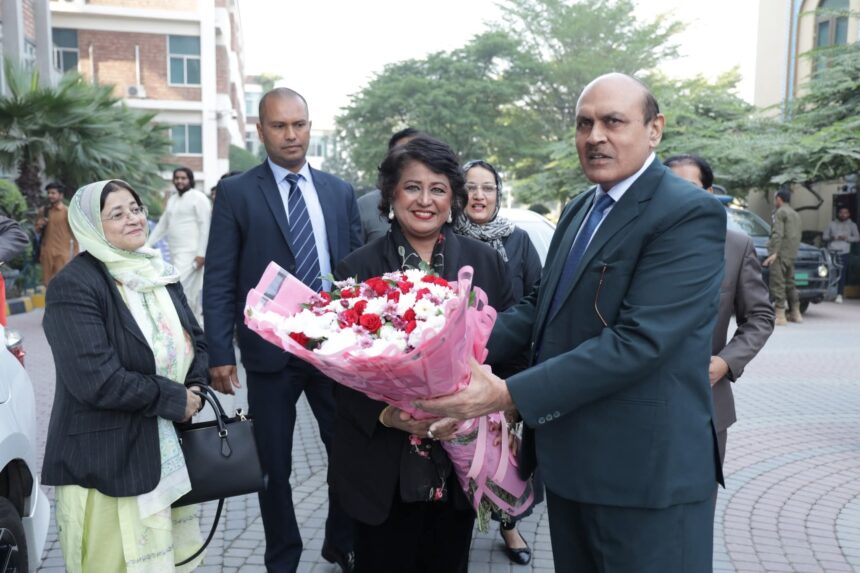 comstech uol - Former Mauritius President Visits UOL for COMSTECH Talks