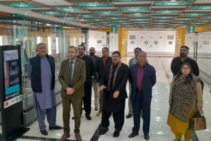 radio pakistan - Vice Chancellor Visits Radio Pakistan Islamabad