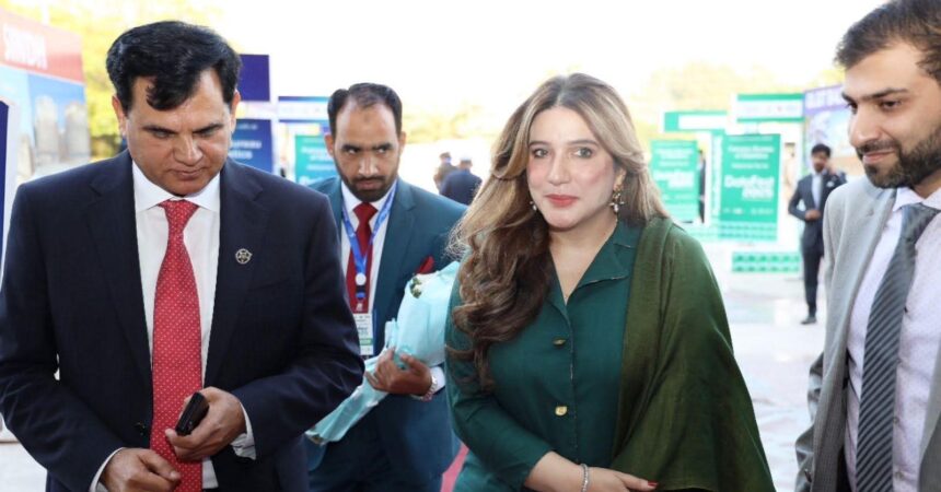 datafest 2025 - PSPA Vice Chairperson Visits DataFest 2025