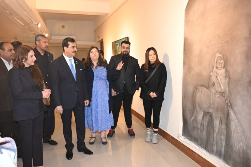 un exhibition - Chairman Senate Attends UN Exhibition at PNCA