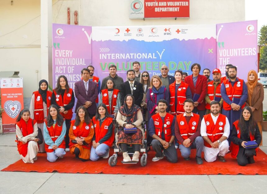 international volunteer day - PRCS Marks International Volunteer Day