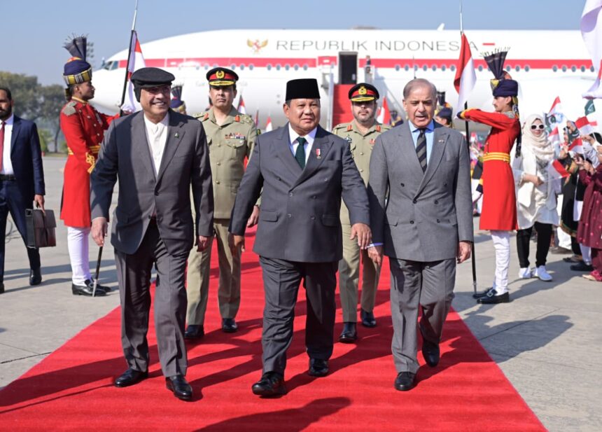 prabowo subianto - Indonesian President Prabowo Visits Pakistan