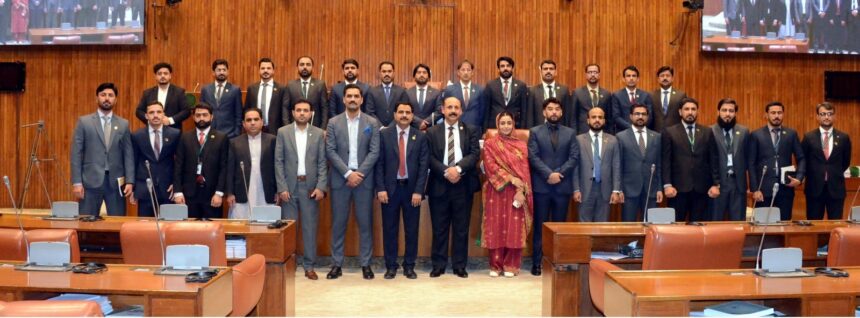 senate visit - Senate Secretariat Hosts Section Officers Study Visit