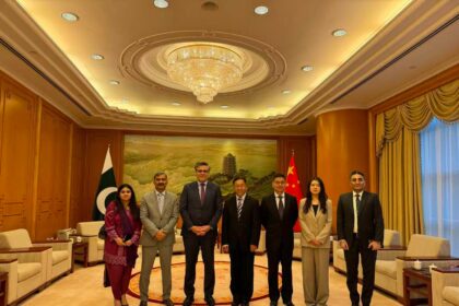 pakistan china ties - Pakistan Ambassador Meets Chinese MFA Commissioner in Hong Kong