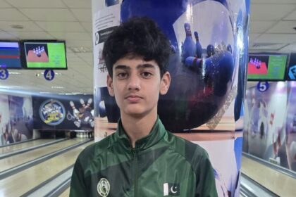 ayzaz ur rehman - Ayzaz ur Rehman Wins Pak China Bowling