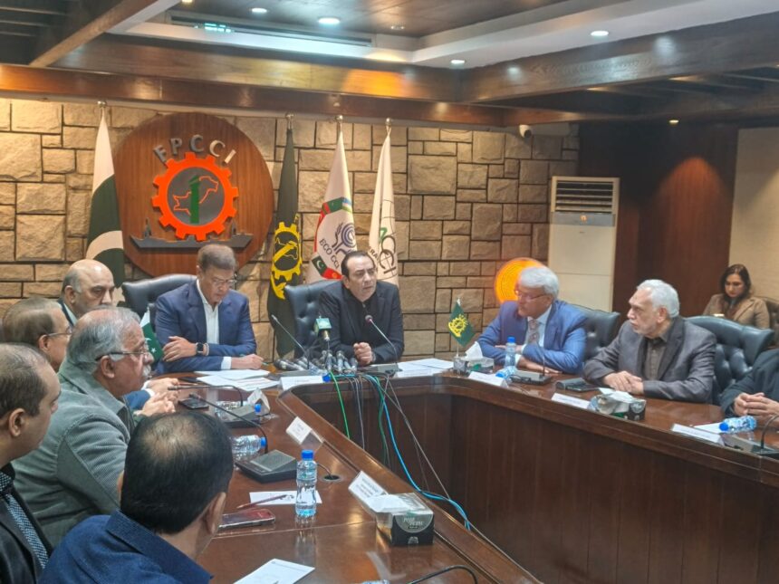 pakistan economy - SM Tanveer Warns Pakistan Economy in Crisis