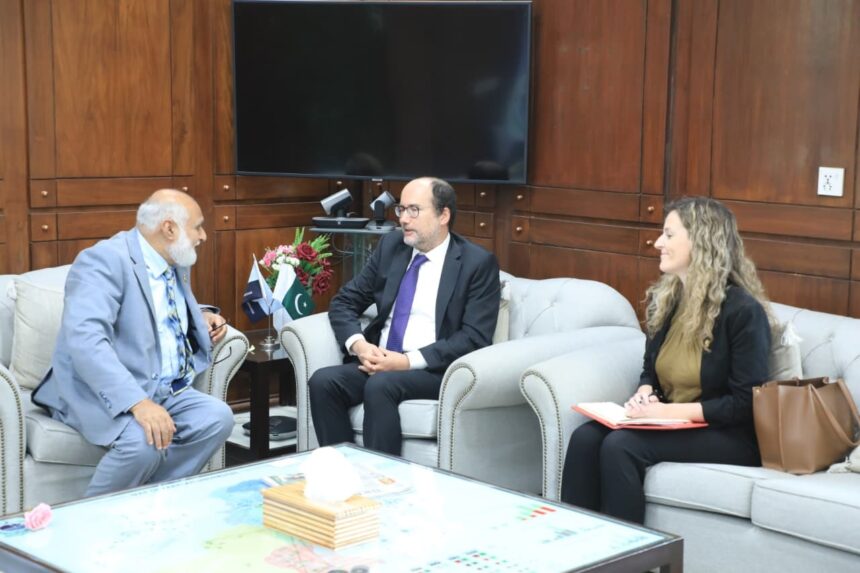 hungary scholarships - Hungary scholarships boost Pakistan higher education