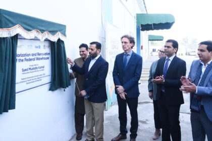 solar power - Federal Minister Inaugurates 1 Megawatt Solar Power