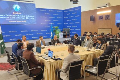 us iran talks - Experts Say US Iran Talks Hard to Predict