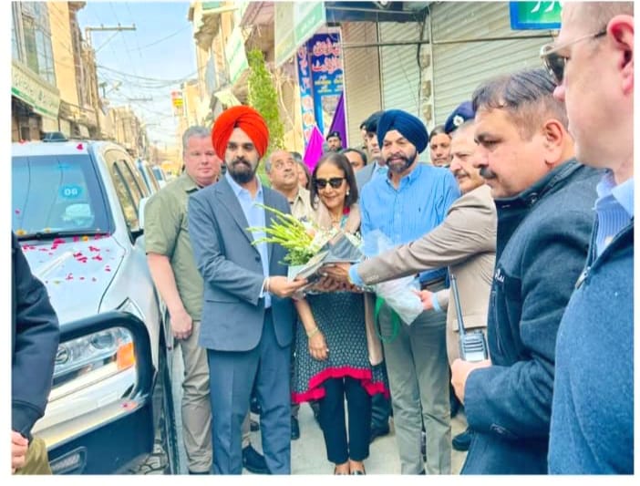 khushab gurdwara - World Bank President Visits Khushab Gurdwara