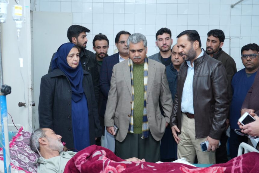 mustafa kamal - Health Minister Mustafa Kamal Visits PIMS and Polyclinic