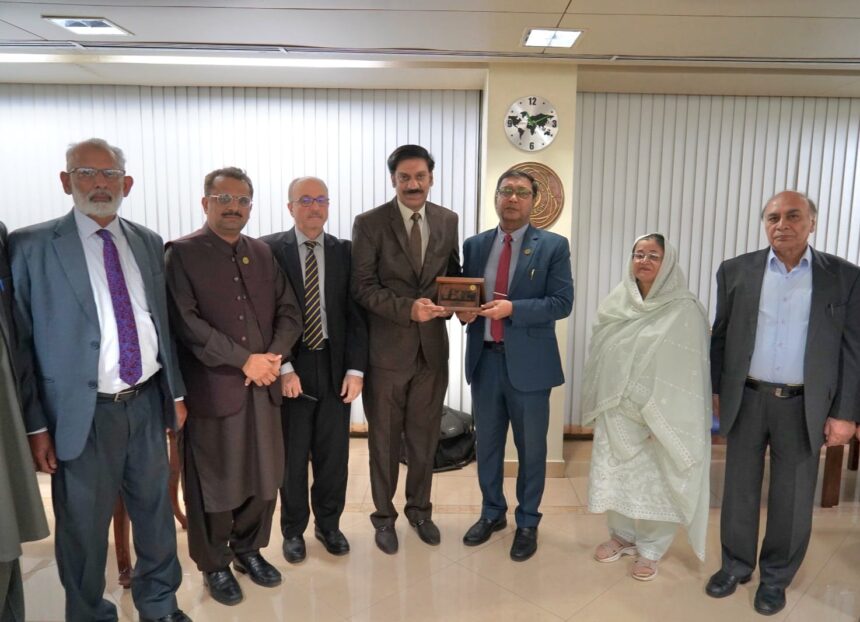 comstech course - COMSTECH launches life support course for Palestinians