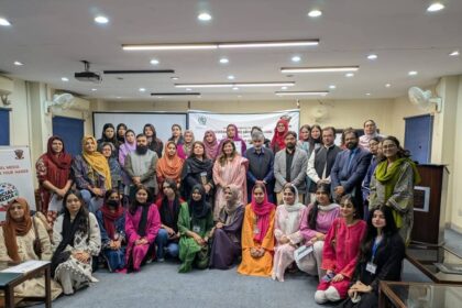 social media ethics - LCWU Seminar Promotes Social Media Ethics