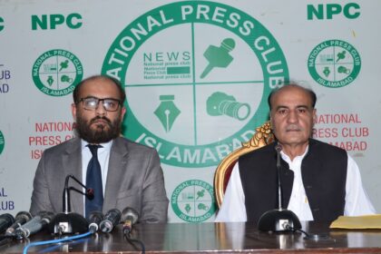 renewable energy - Pakistan Urged to Shift to Renewable Energy