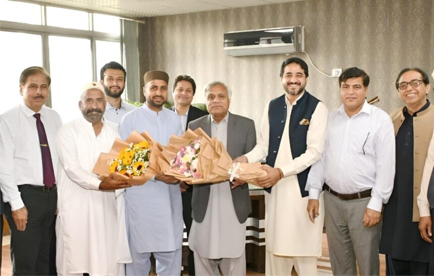 umrah visit - VC Praises Directors After Umrah Visit