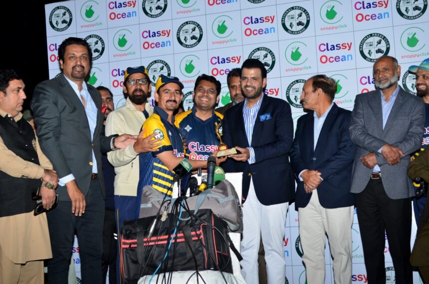 digital media win - Digital Media Wins Friendly at Shalimar Ground