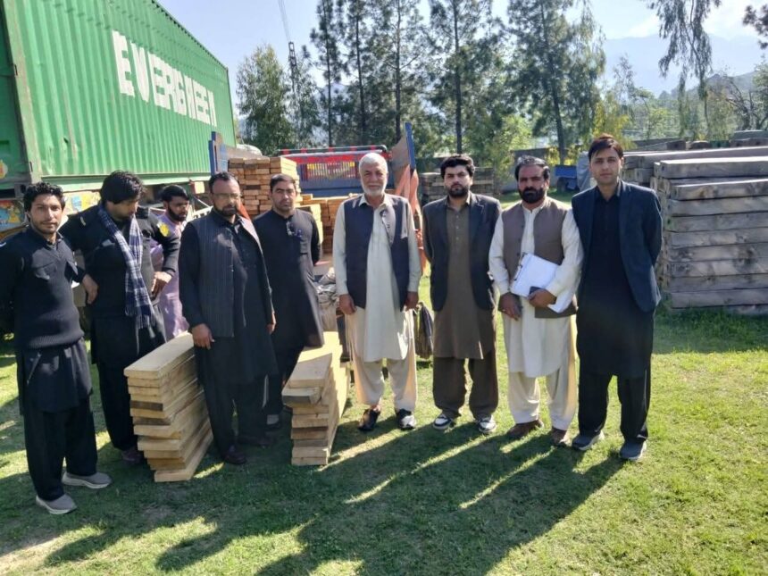 illegal timber smuggling - Forest Department Foils Illegal Timber Smuggling