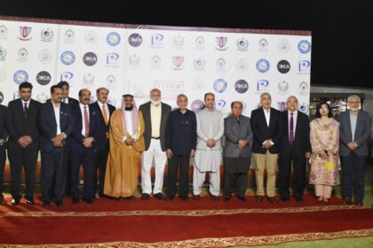 international students convention - HEC Chairman Praises International Students Convention