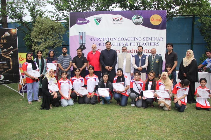 shuttle feeding machine - Historic Launch of Shuttle Feeding Machine in Pakistan