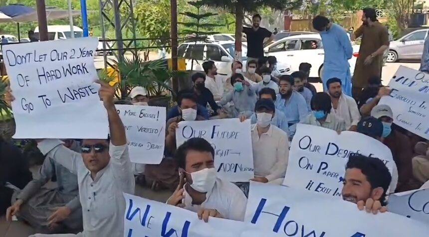 scholarship dispute - Students Protest Scholarship Dispute Over Nursing Degree