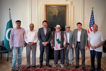 Pakistan Day Parade Committee meets Consul General in New York