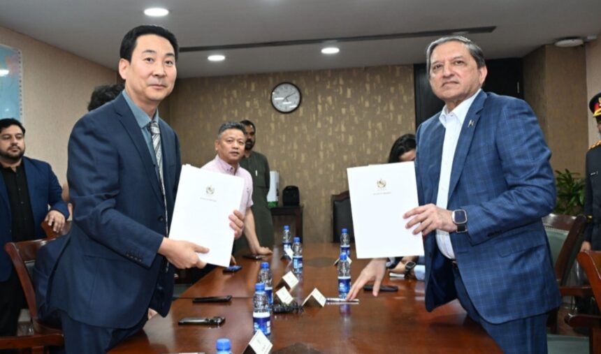 peace bottle - Senator Mandviwalla Signs Peace Bottle MoUs