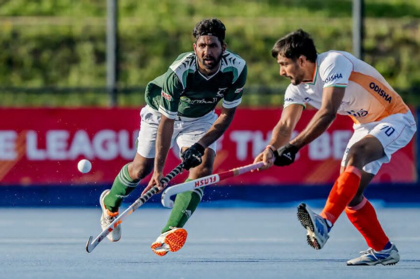 Pakistan hockey team after 7-1 loss to India in FIH Pro League