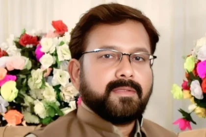 Muhammad Amir Siddiqui speaking on the importance of Friendship Day