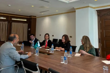 Dr Musadik Malik meeting Türkiye Deputy Minister Fatma Varank in Shamakhi