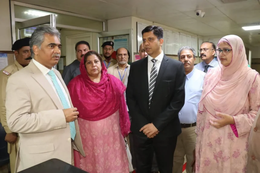 Federal Secretary Muhammad Aslam Ghori visiting Shaikh Zayed Hospital Lahore