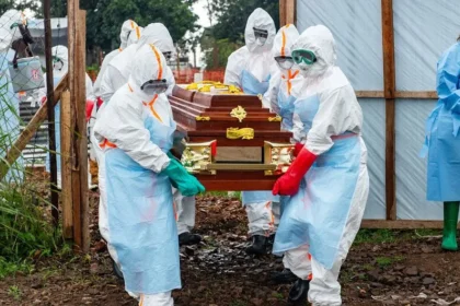 Health workers responding to the Ebola outbreak in Congo