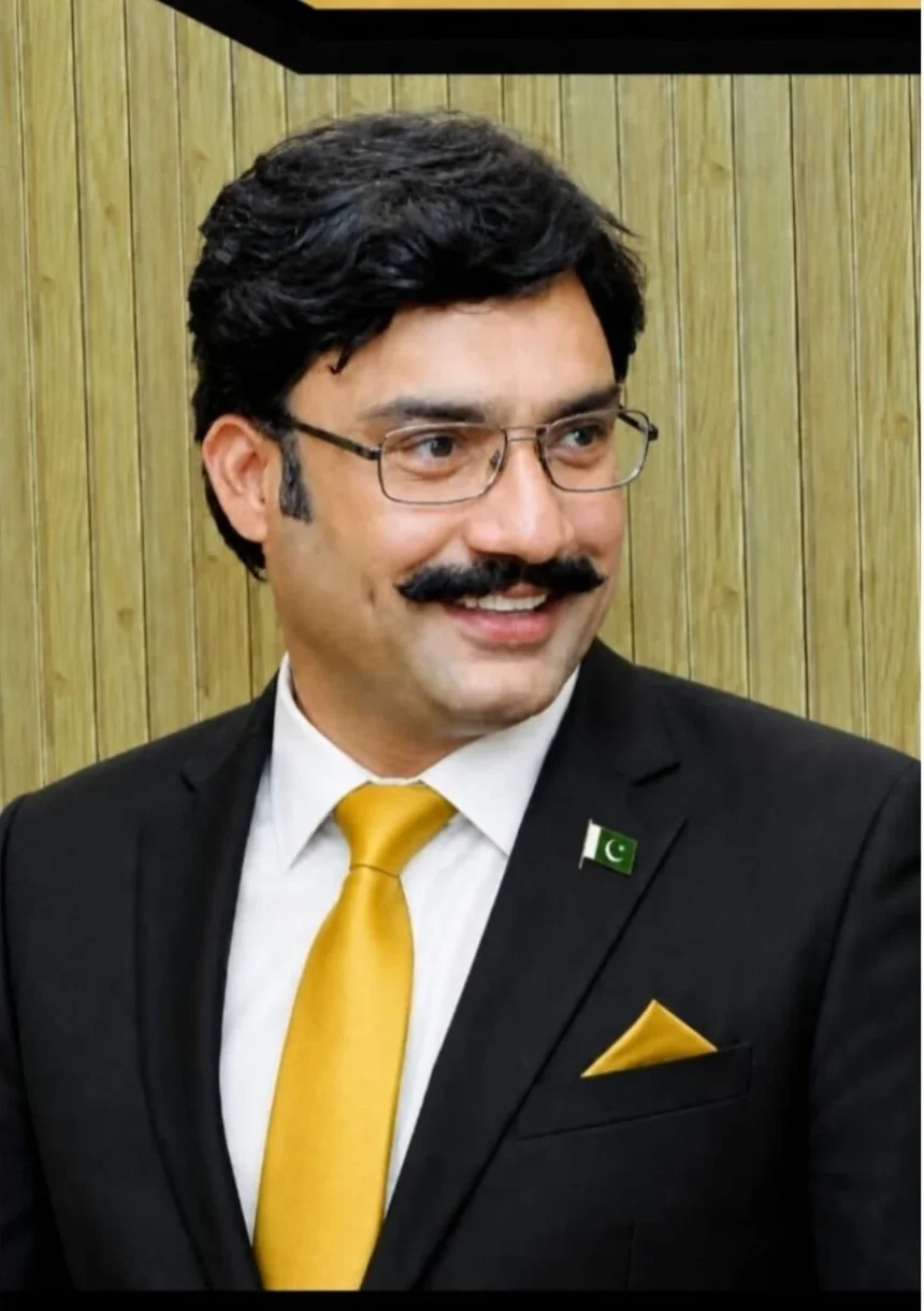 Naeem Pasha delivering an Independence Day message in Rawalpindi