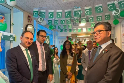 Philippines Ambassador Dr Emmanuel R Fernandez at Maroof International Hospital Independence Day ceremony