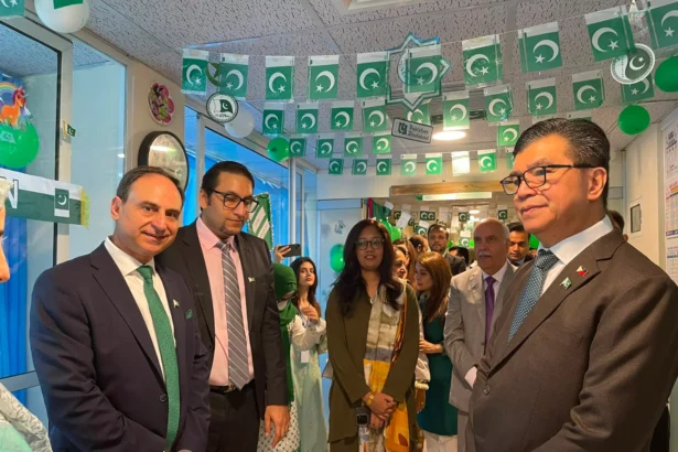 Philippines Ambassador Dr Emmanuel R Fernandez at Maroof International Hospital Independence Day ceremony
