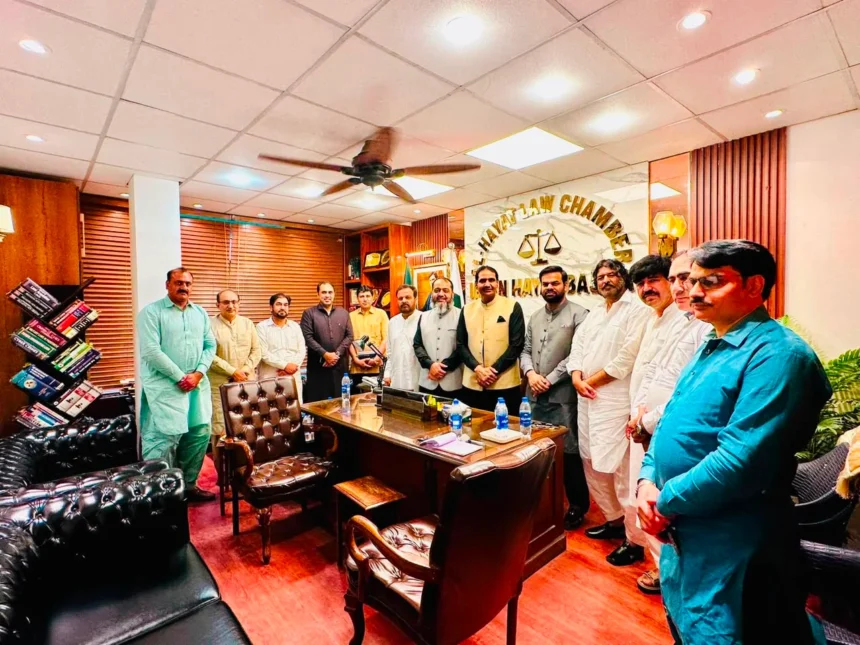 Lahore Bar Association meeting with Punjab University Joint Action Committee delegation